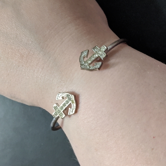 Silver Tone Rhinestone Anchor Hinged Spring Cuff Statement Bracelet - Picture 1 of 2